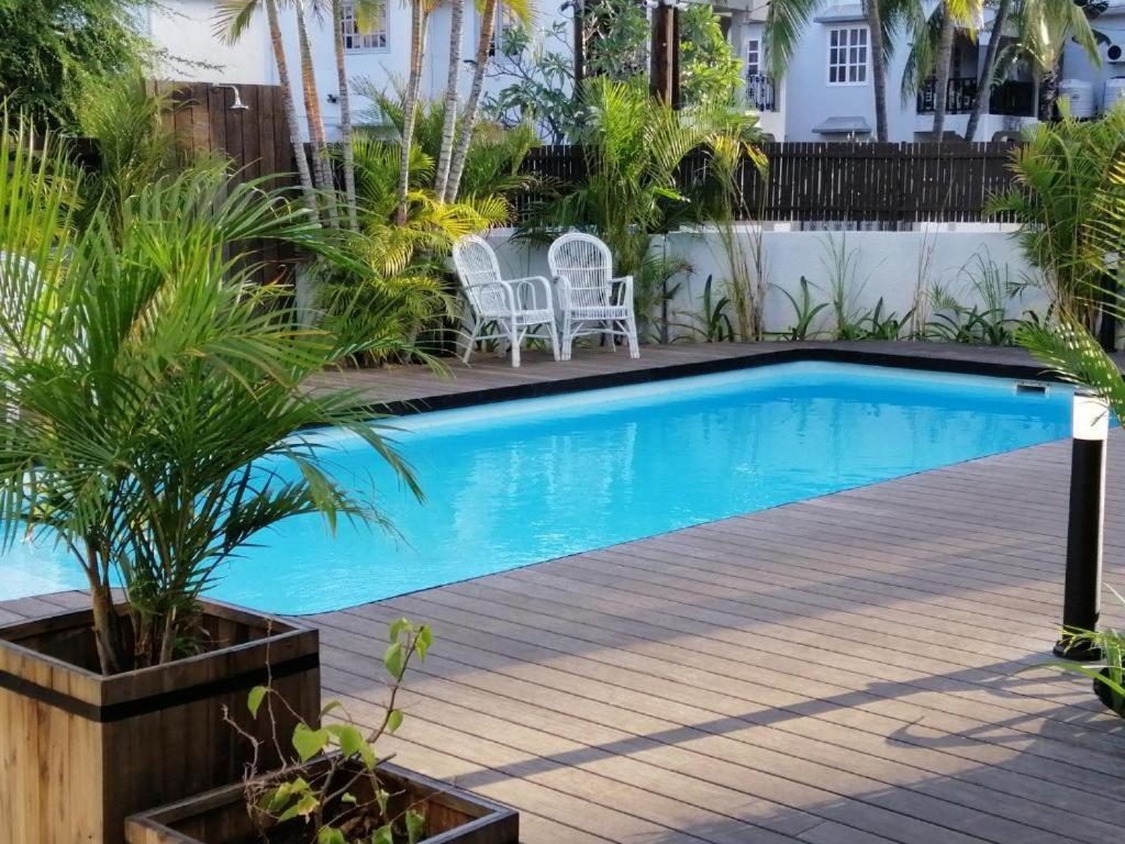 Sunkissed - Brand New Beach Apartment Located 50M From Beach Flic-en-Flacq Esterno foto